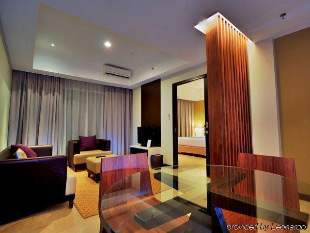 Soll Marina Hotel & Conference Center Bangka Pangkal Pinang Exteriör bild