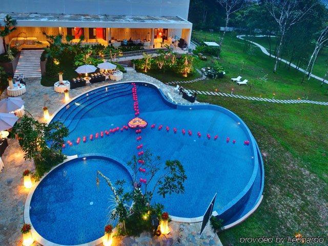 Soll Marina Hotel & Conference Center Bangka Pangkal Pinang Exteriör bild