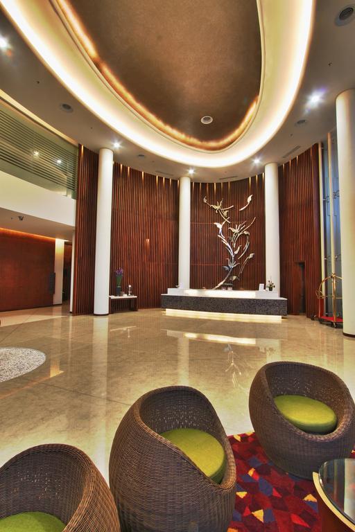 Soll Marina Hotel & Conference Center Bangka Pangkal Pinang Exteriör bild